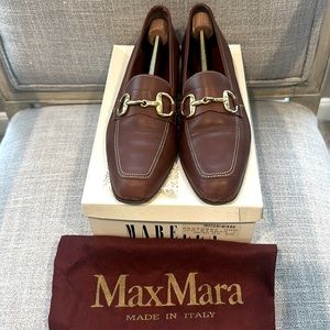 Marella vintage brown leather loafers. Golden hardware . Size 40. Made in Italy